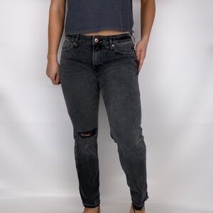 WE THE FREE Mid arise Distressed Straight Jean